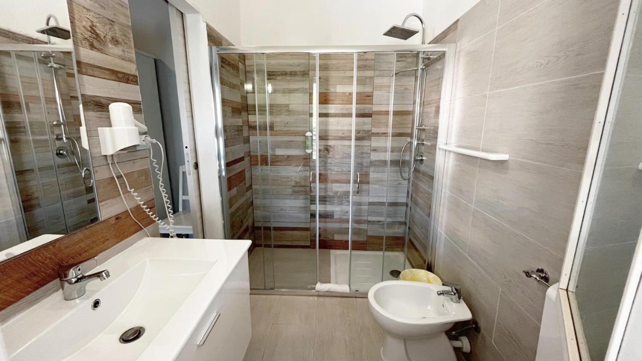 Hotel Frassetto Santa Teresa Gallura Buitenkant foto