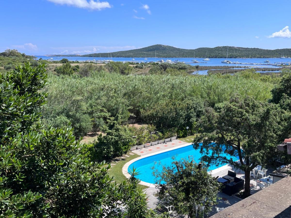 Hotel Frassetto Santa Teresa Gallura Buitenkant foto